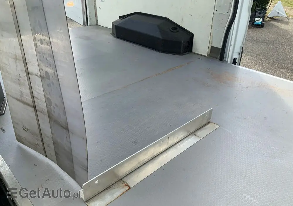 MERCEDES-BENZ SPRINTER 316 CDI 