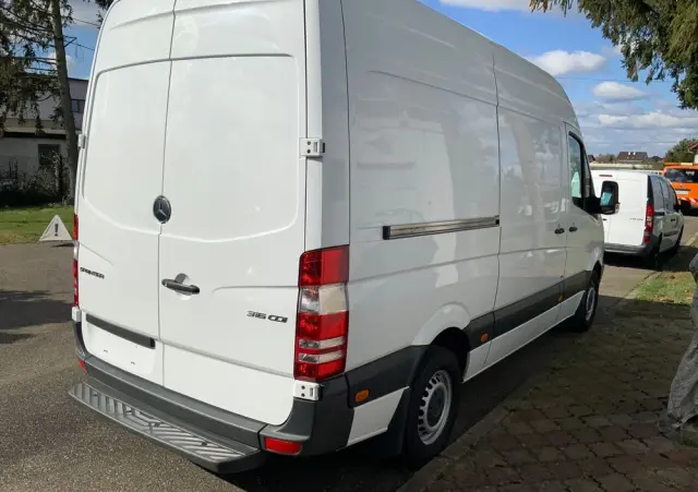 MERCEDES-BENZ SPRINTER 316 CDI 
