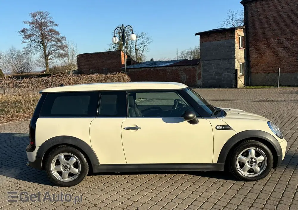 MINI Clubman One