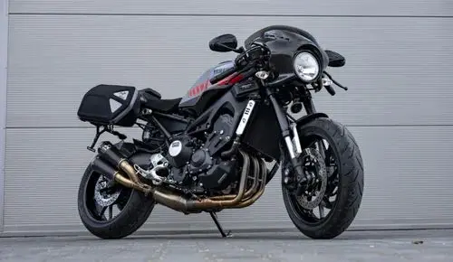 YAMAHA XSR 900 