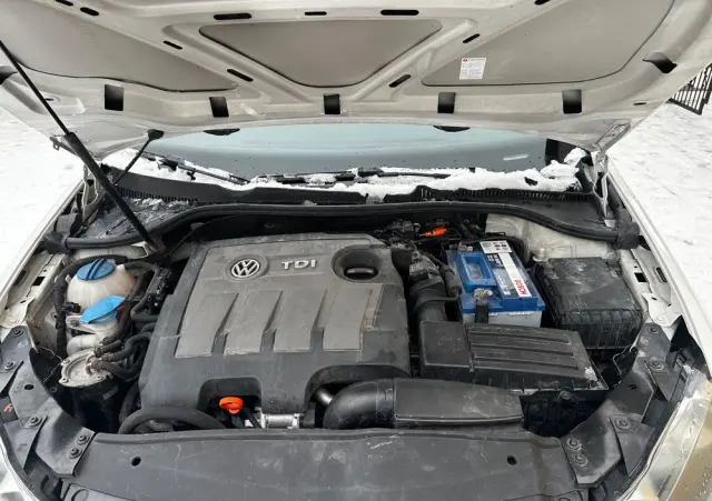 VOLKSWAGEN Golf 1.6 TDI BlueMotion Technology Trendline