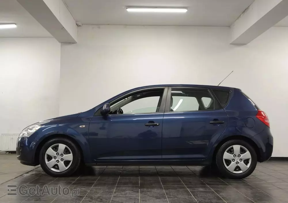 KIA Ceed 1.6 CVVT EX