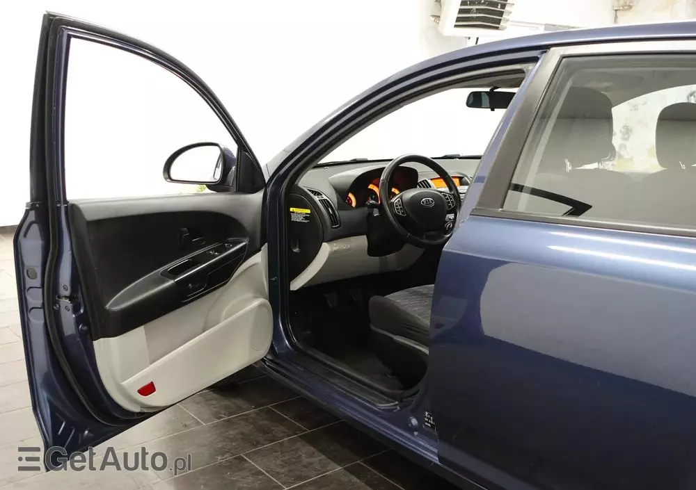 KIA Ceed 1.6 CVVT EX