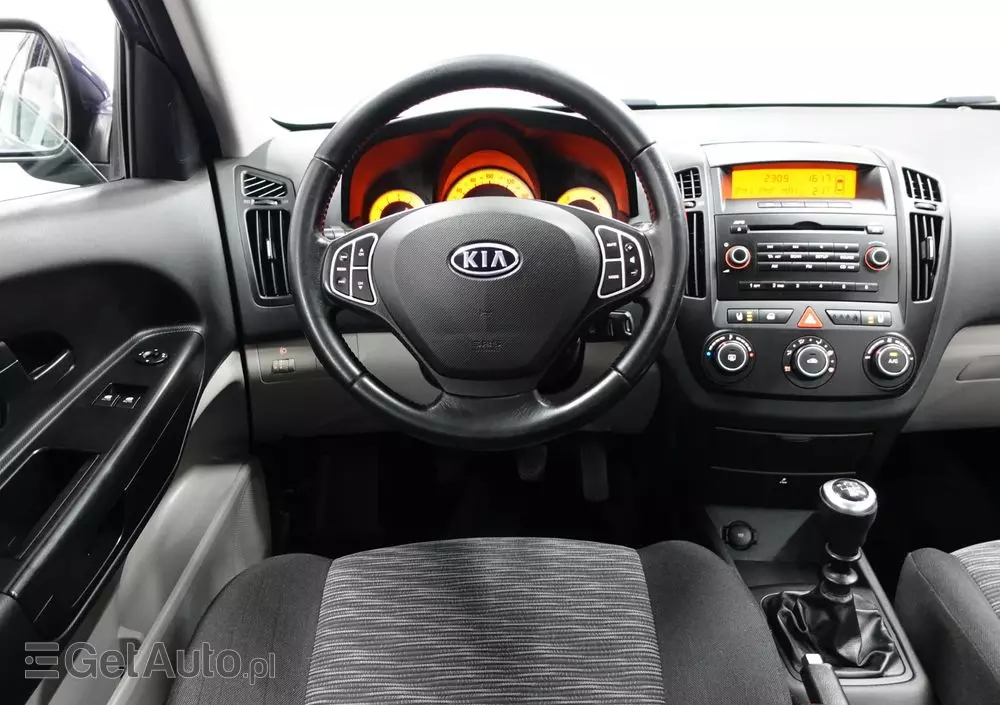 KIA Ceed 1.6 CVVT EX