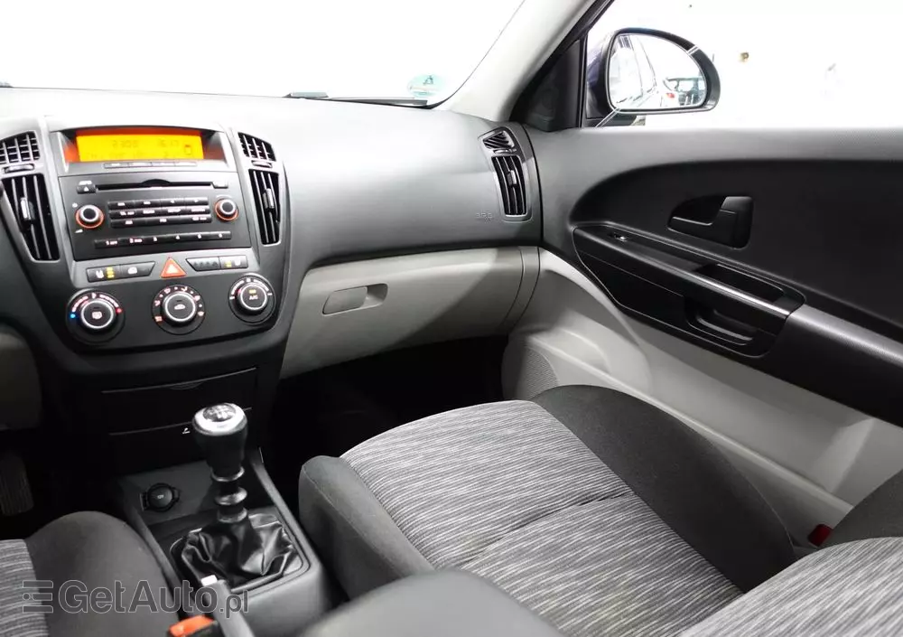 KIA Ceed 1.6 CVVT EX