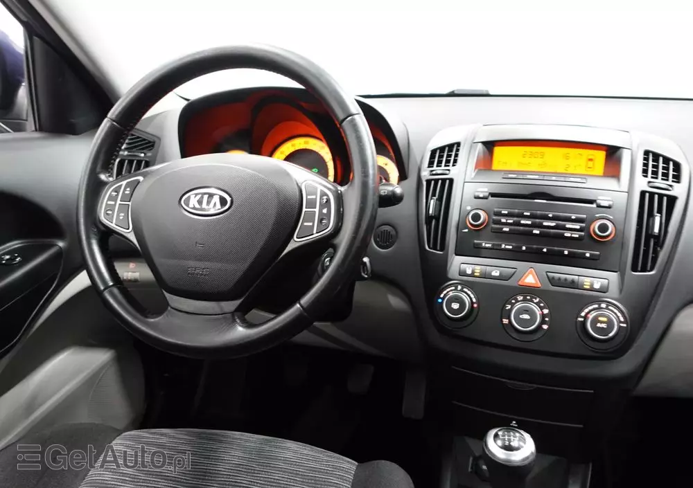 KIA Ceed 1.6 CVVT EX