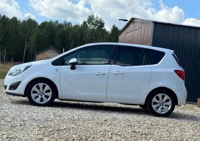 OPEL Meriva 