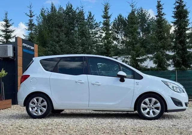 OPEL Meriva 