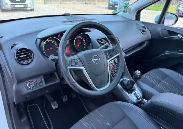 OPEL Meriva 