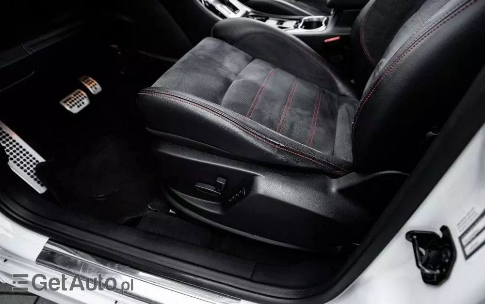 FORD S-Max 2.0 T Platinium X MPS6