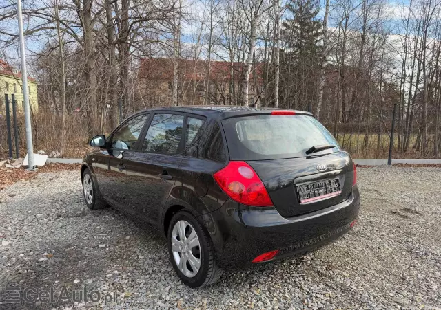 KIA Ceed Cee'd 1.4 Optimum +