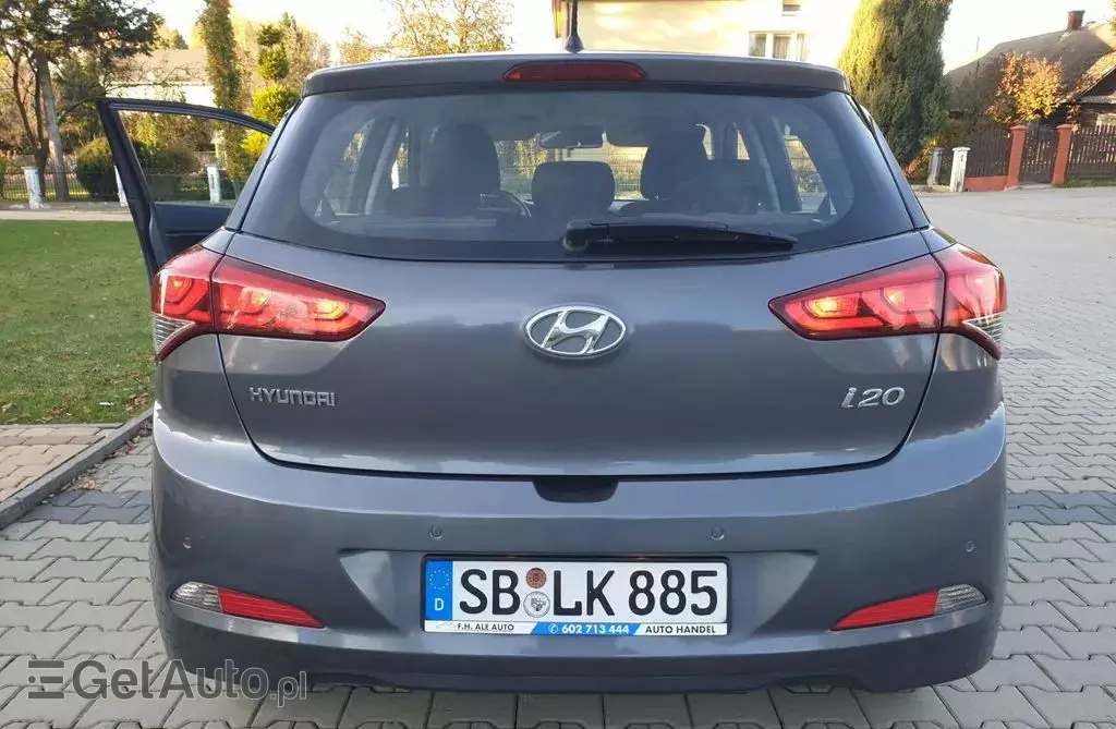 HYUNDAI I20 
