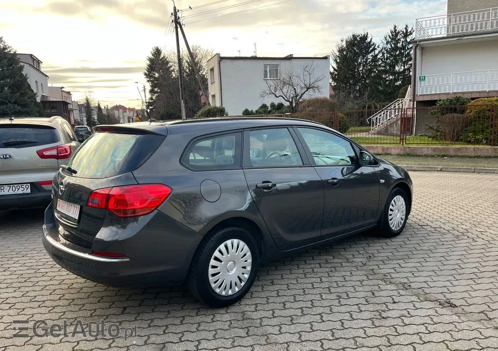 OPEL Astra 1.4 Turbo