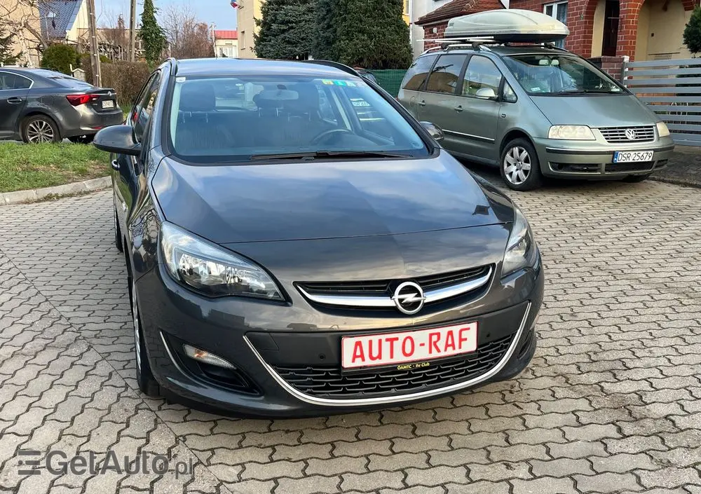 OPEL Astra 1.4 Turbo