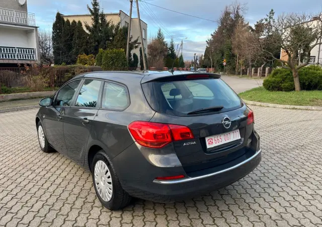 OPEL Astra 1.4 Turbo