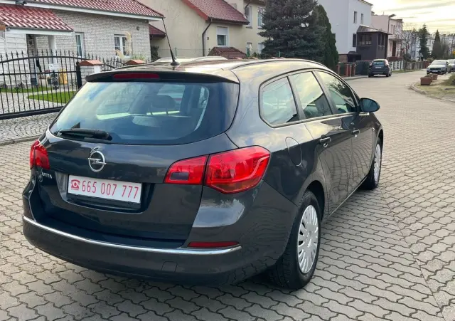 OPEL Astra 1.4 Turbo