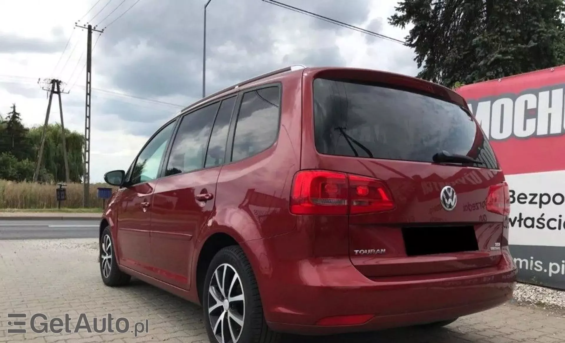 VOLKSWAGEN Touran 