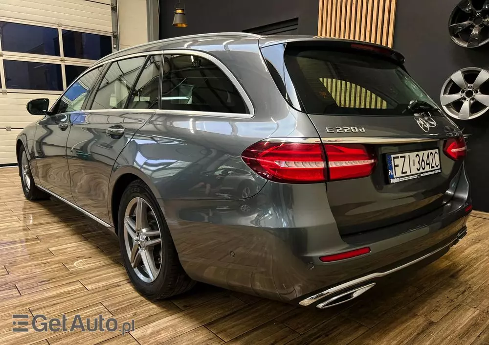 MERCEDES-BENZ Klasa E 220 d
