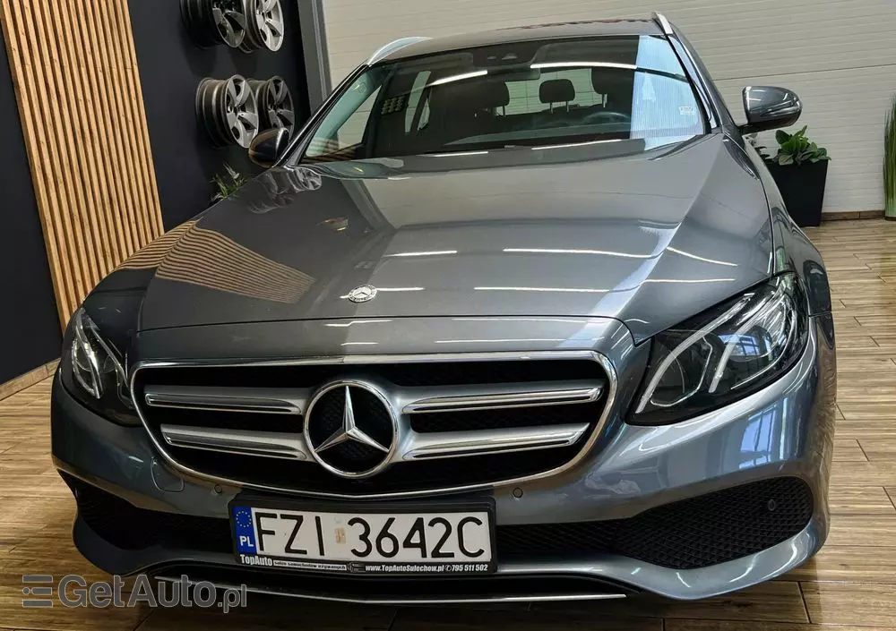 MERCEDES-BENZ Klasa E 220 d