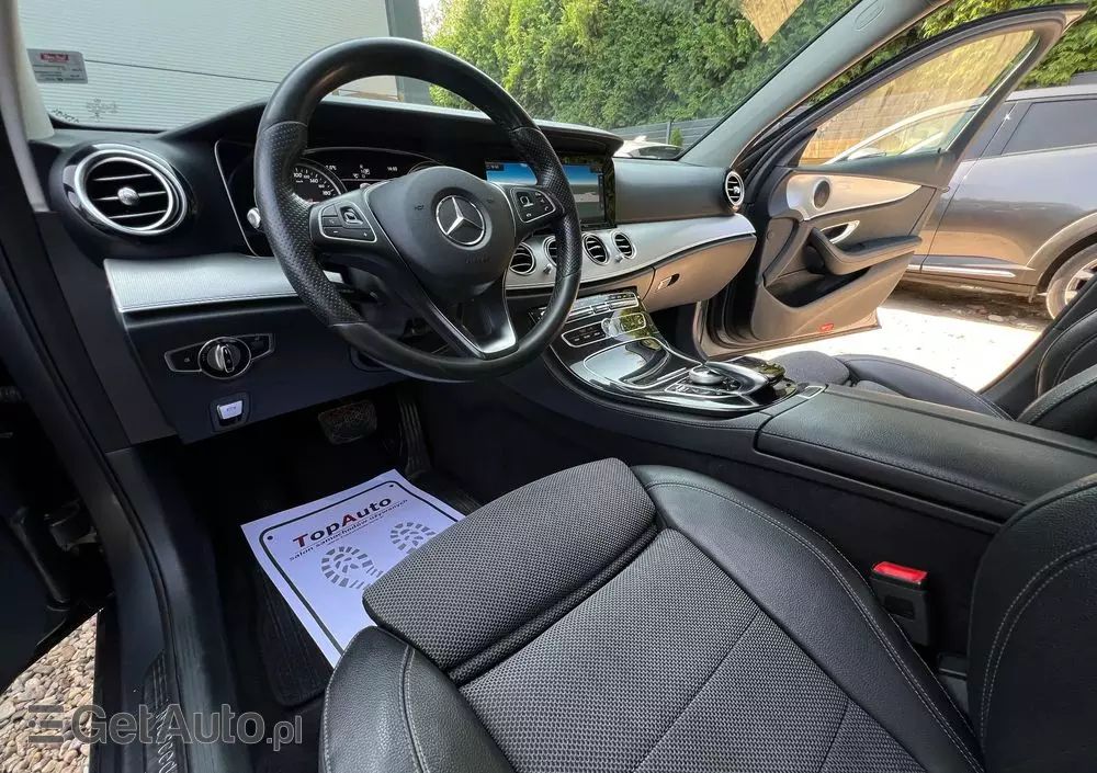 MERCEDES-BENZ Klasa E 220 d