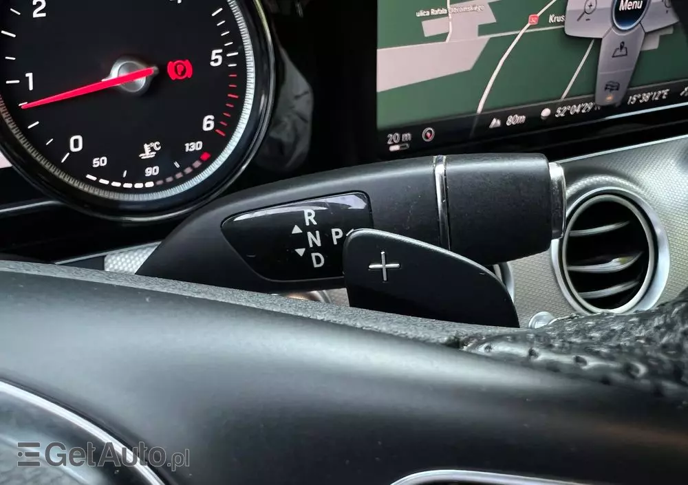 MERCEDES-BENZ Klasa E 220 d