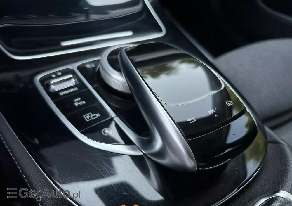 MERCEDES-BENZ Klasa E 220 d