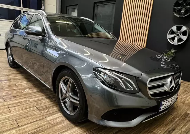 MERCEDES-BENZ Klasa E 220 d