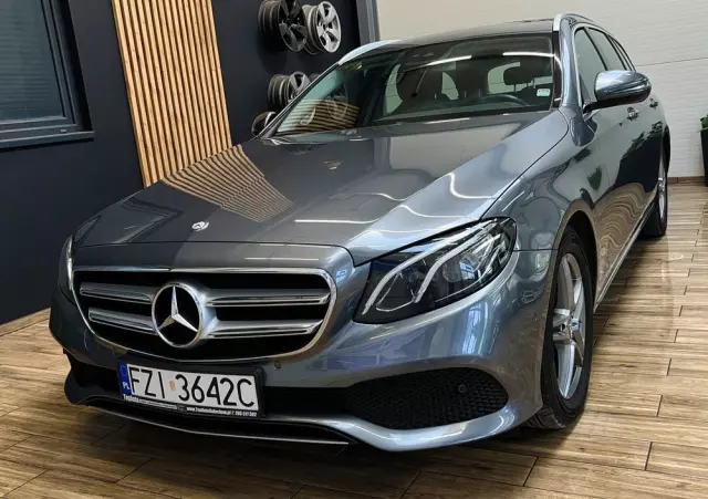 MERCEDES-BENZ Klasa E 220 d