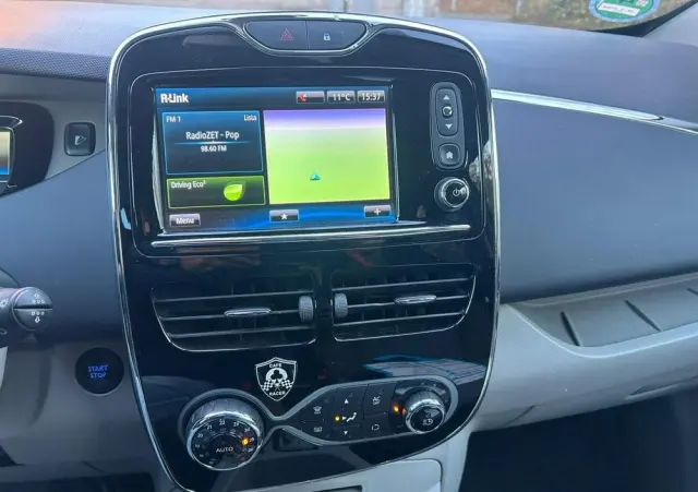RENAULT Zoe 
