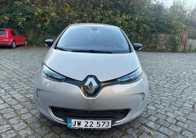 RENAULT Zoe 