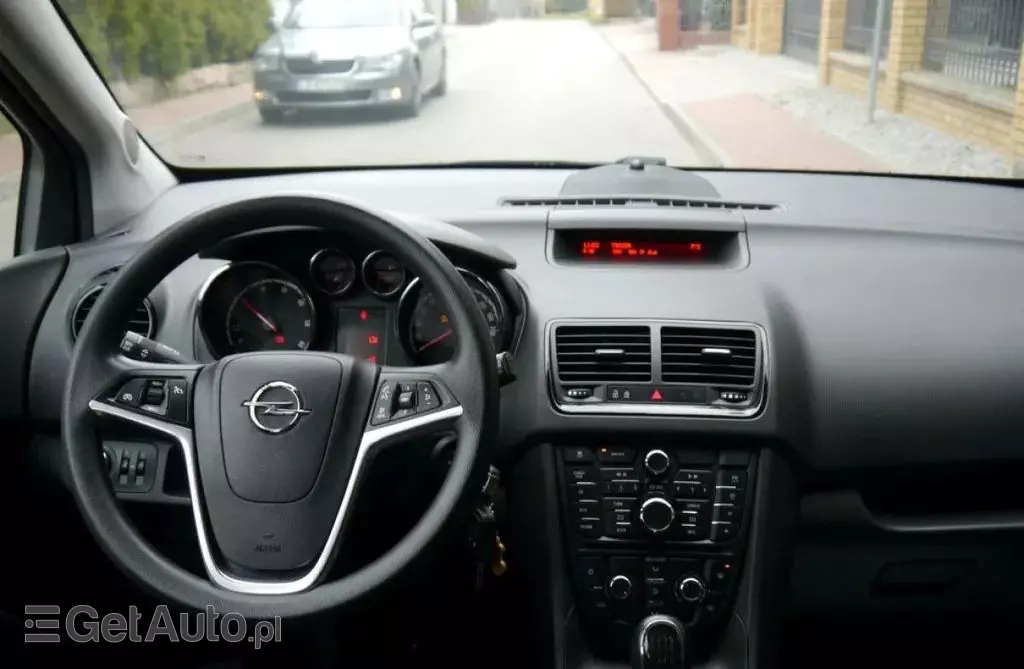OPEL Meriva 