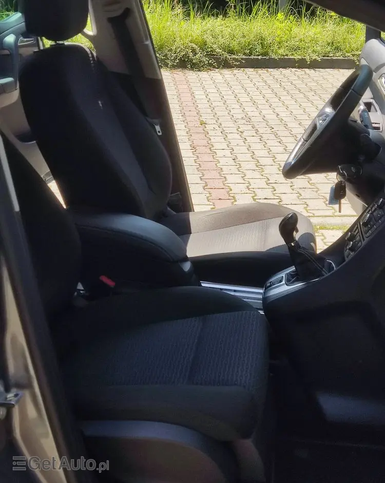 OPEL Meriva 1.4 Ecoflex Innovation
