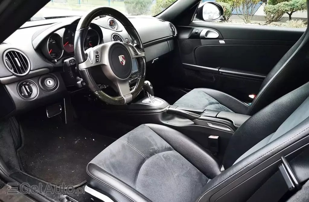 PORSCHE Cayman 