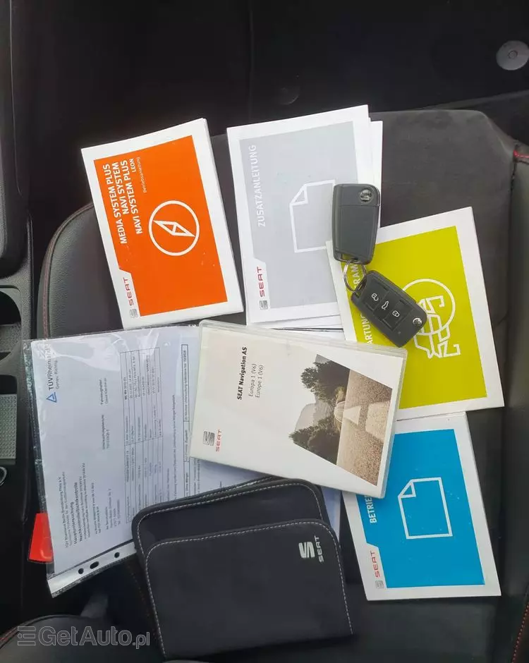 SEAT Leon 1.8 TSI FR Black S&S