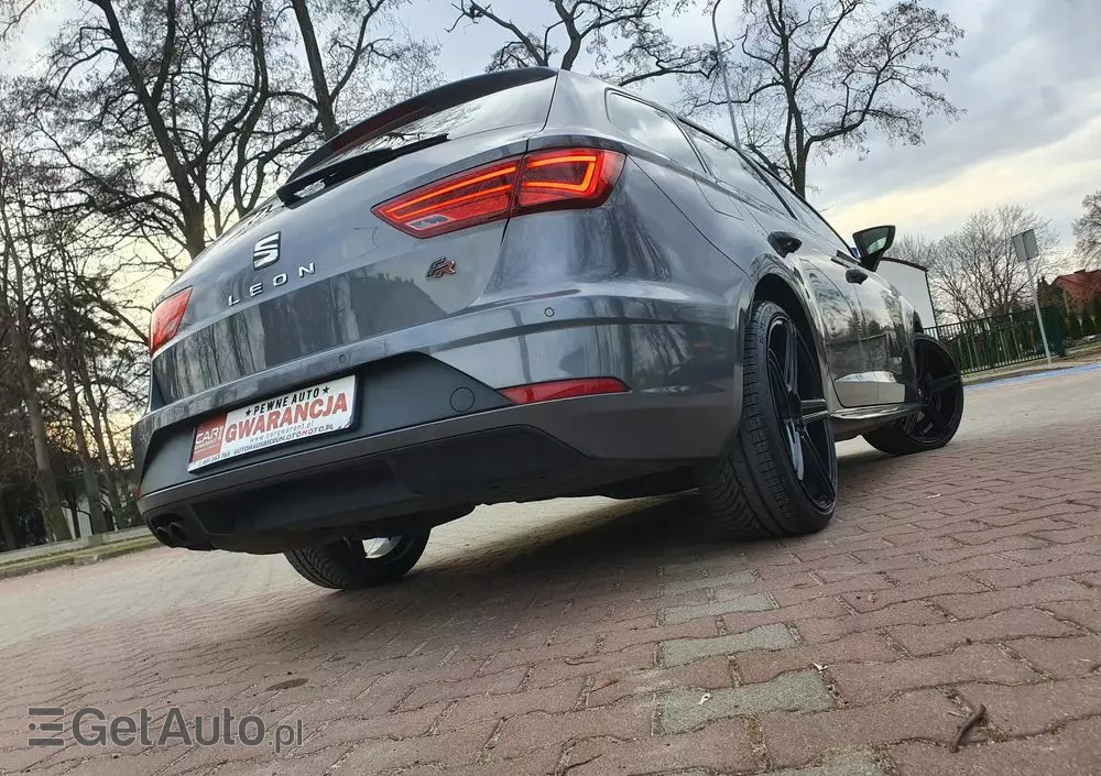 SEAT Leon 1.8 TSI FR Black S&S