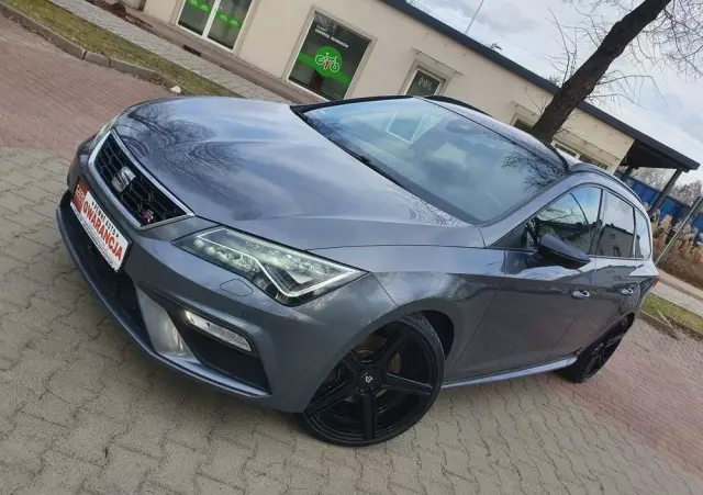 SEAT Leon 1.8 TSI FR Black S&S