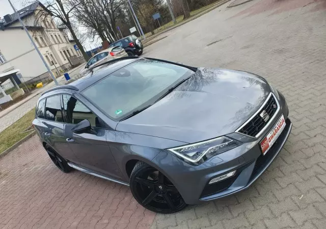 SEAT Leon 1.8 TSI FR Black S&S