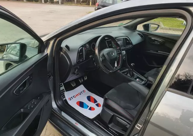 SEAT Leon 1.8 TSI FR Black S&S