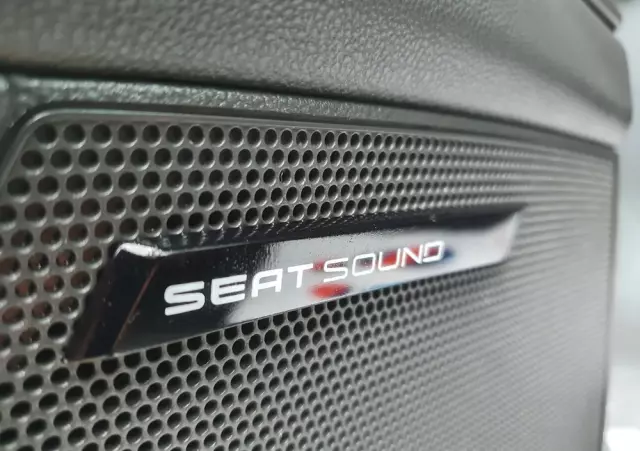 SEAT Leon 1.8 TSI FR Black S&S