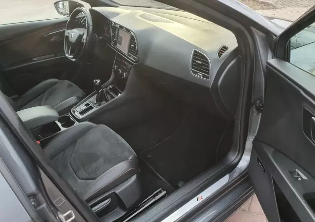 SEAT Leon 1.8 TSI FR Black S&S