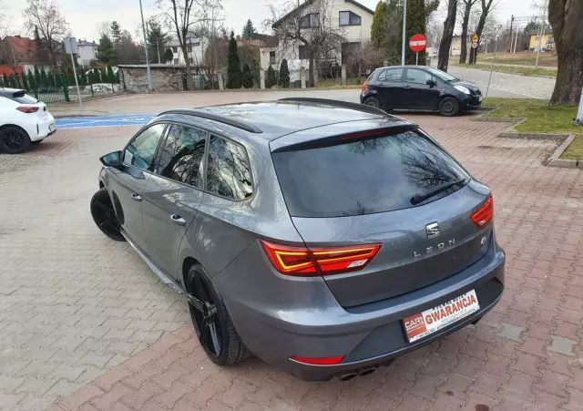 SEAT Leon 1.8 TSI FR Black S&S