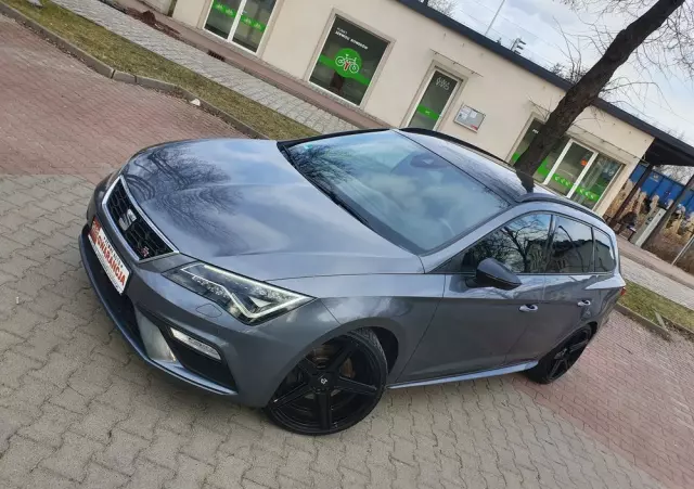 SEAT Leon 1.8 TSI FR Black S&S