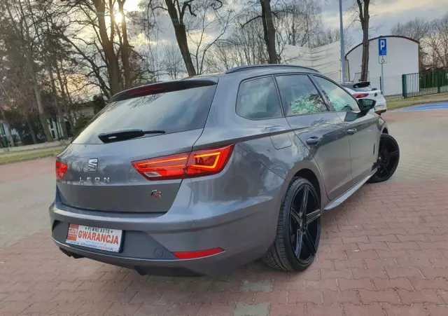 SEAT Leon 1.8 TSI FR Black S&S