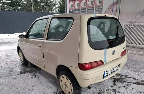 FIAT 600 