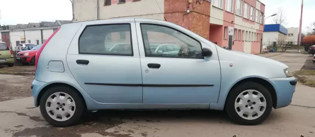 FIAT Punto 75 1.2 (73 KM)