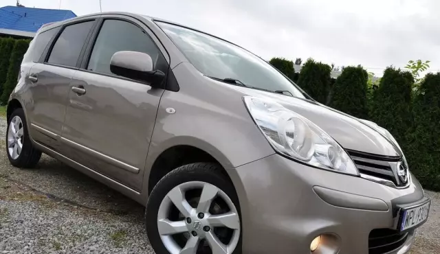 NISSAN Note 