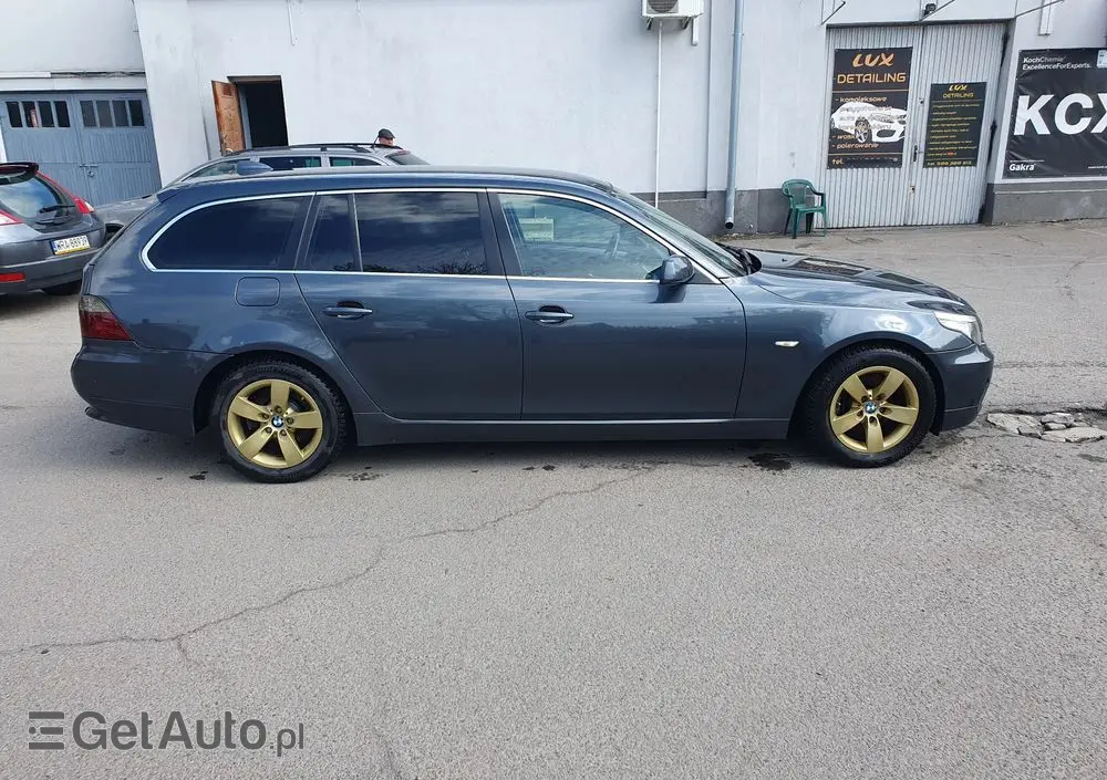 BMW Seria 5 525d