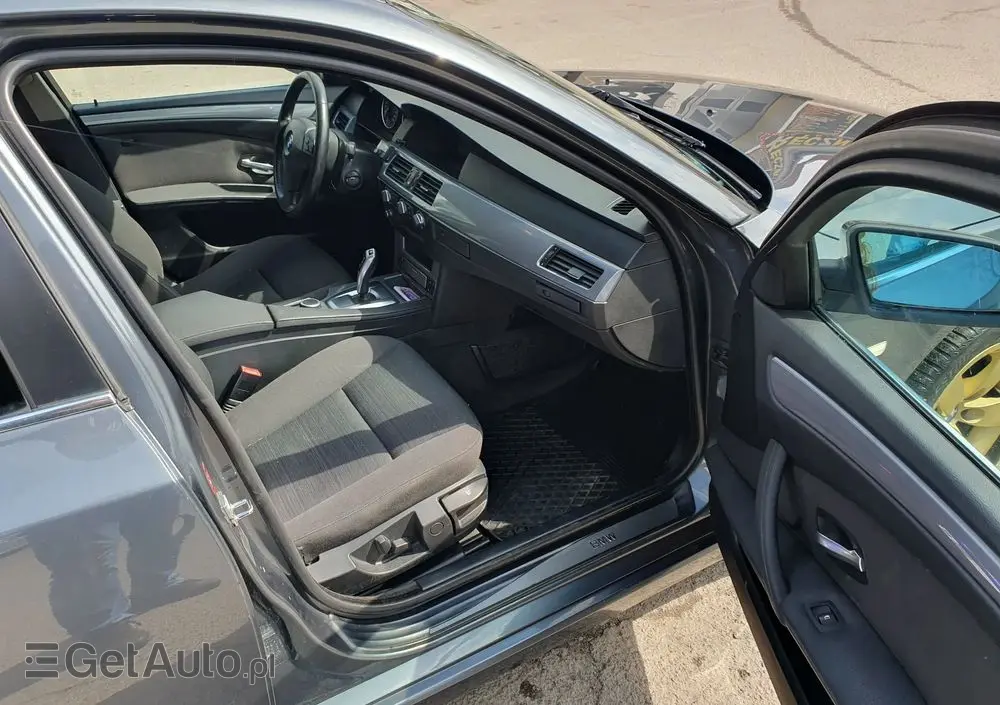 BMW Seria 5 525d