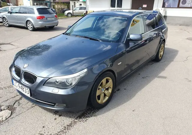 BMW Seria 5 525d