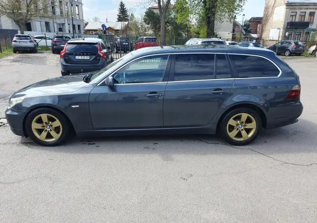 BMW Seria 5 525d